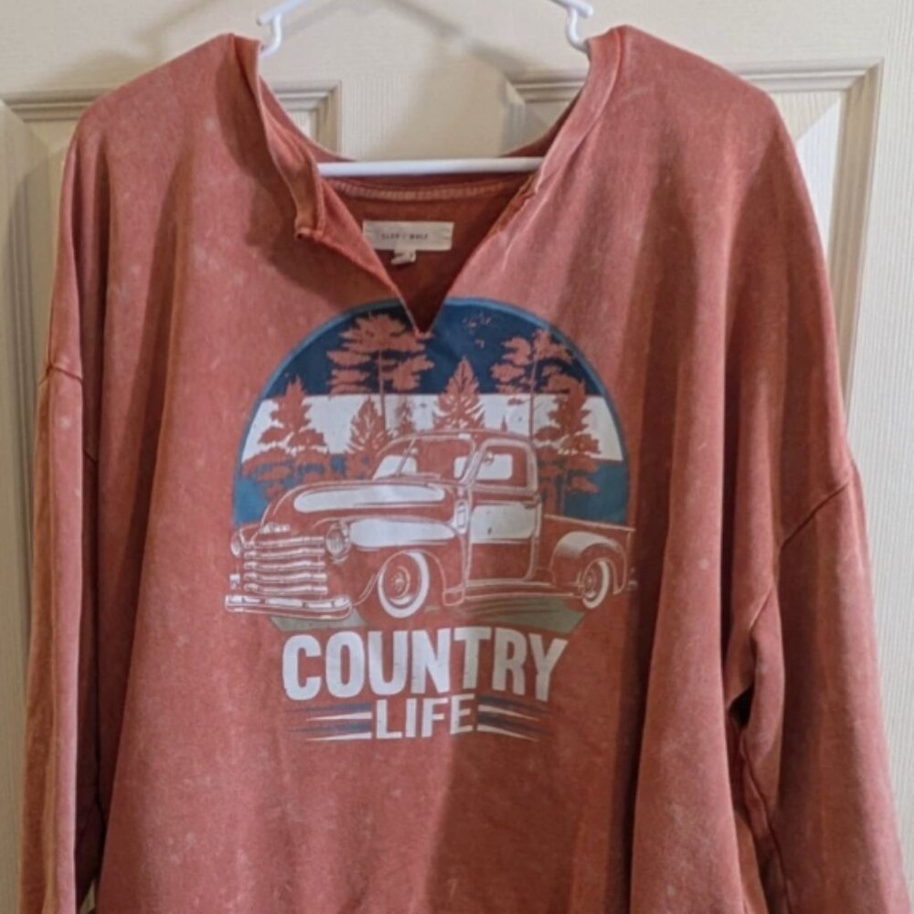 Cleo & Wolf Womens Size XL Graphic Country Life Sweatshirt